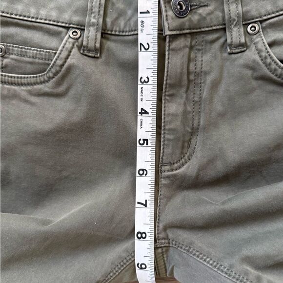 Two by Vince Camuto Washed Olive Green Stretch Cotton Skinny Jeans Size 27/4 - Picture 10 of 11